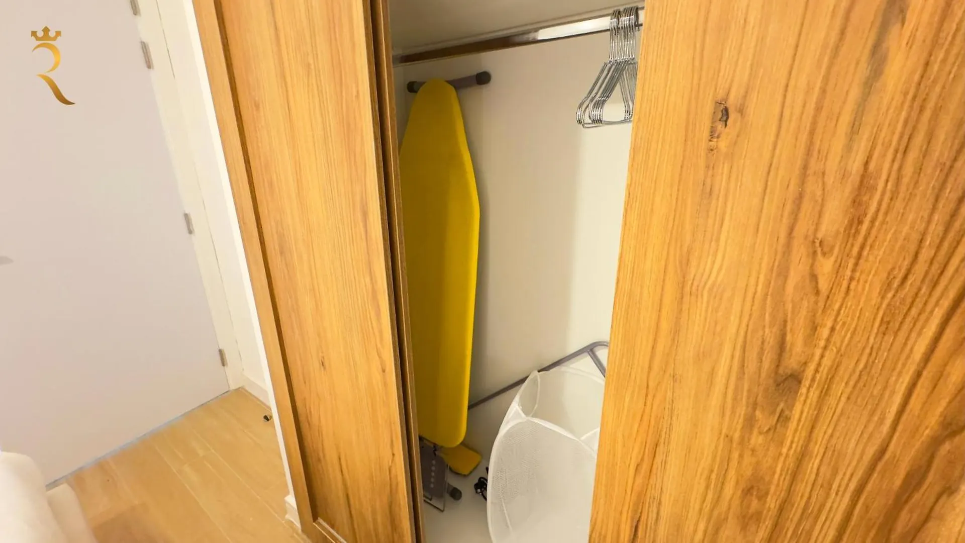 Chic 2Br Oasis Masdar City Escape Abú Dhabí