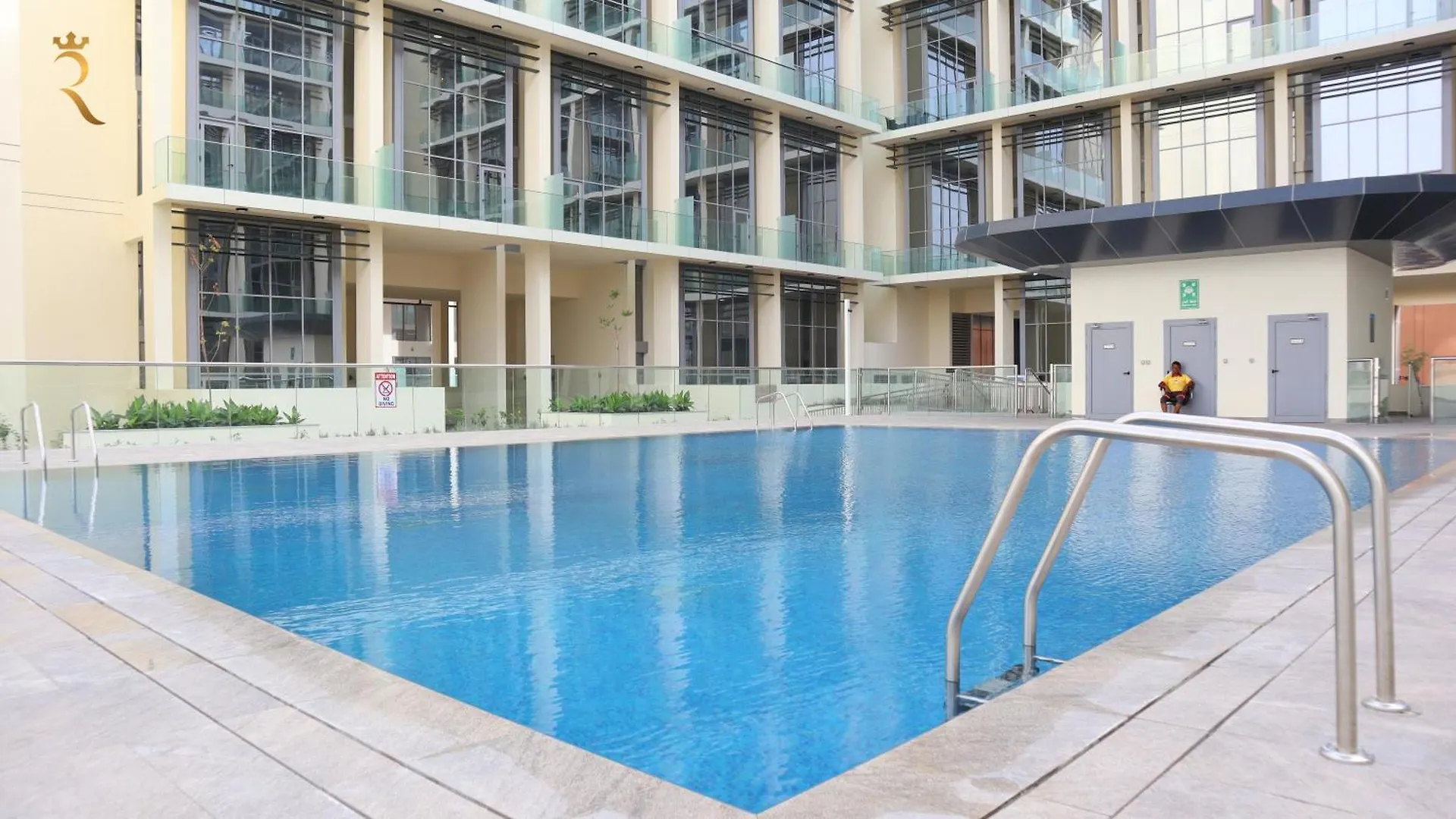 Chic 2Br Oasis Masdar City Escape Abu Dhabi 0*,  Emirados Árabes Unidos